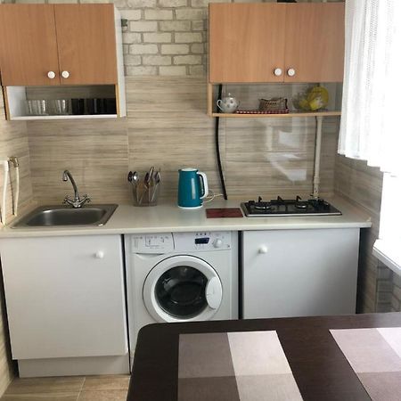 Kyiv Apartment In Pechersk On Oleksandra Kopylenko Экстерьер фото